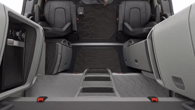 2026 Volvo VNL 740 34