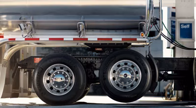 2026 Volvo VNR 300 6