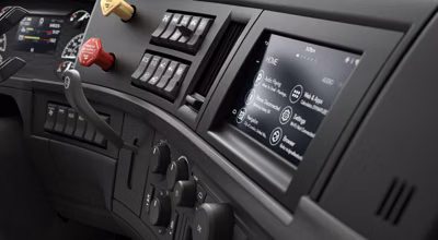2026 Volvo VNR 640 26