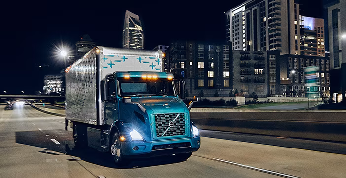 2026 Volvo 6x4 Straight Truck - Image 4