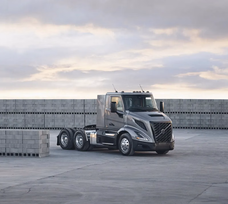 2026 Volvo VNR 440 - Image 35